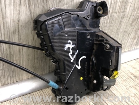ФОТО Замок двери для Toyota RAV-4 (15-18) Киев