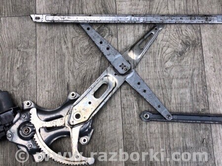 ФОТО Стеклоподъемник для Toyota RAV-4 (15-18) Киев