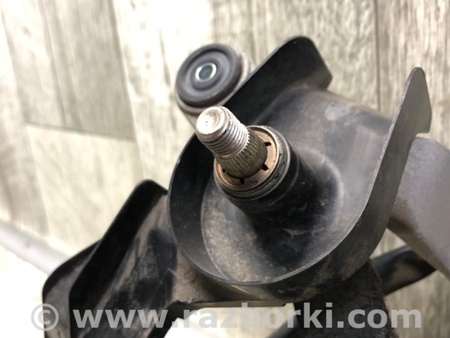 ФОТО Трапеция дворников для Toyota RAV-4 (15-18) Киев