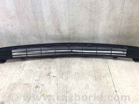 ФОТО Решетка переднего бампера для Toyota RAV-4 (15-18) Киев