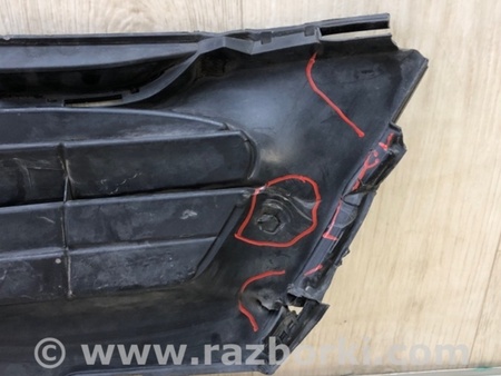ФОТО Решетка переднего бампера для Toyota RAV-4 (15-18) Киев