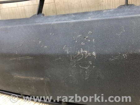 ФОТО Решетка переднего бампера для Toyota RAV-4 (15-18) Киев