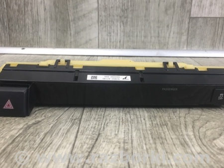 ФОТО Кнопка аварийки для Toyota RAV-4 (15-18) Киев