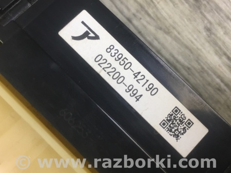 ФОТО Кнопка аварийки для Toyota RAV-4 (15-18) Киев