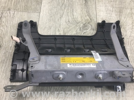 ФОТО AirBag коленей для Toyota RAV-4 (15-18) Киев