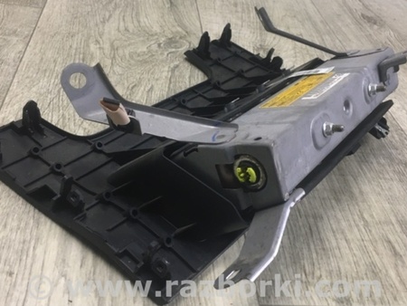 ФОТО AirBag коленей для Toyota RAV-4 (15-18) Киев