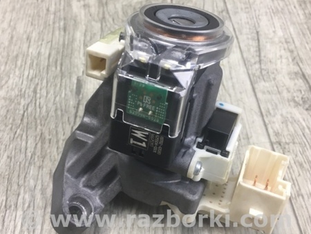 ФОТО Замок зажигания для Toyota RAV-4 (15-18) Киев