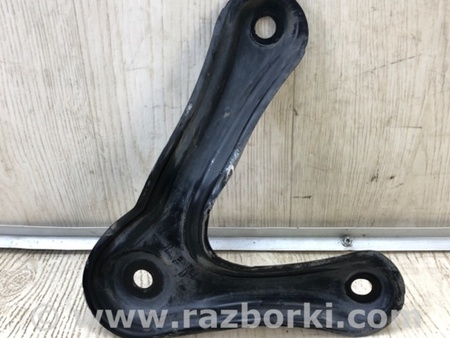 ФОТО Крепление балки подвески для Toyota RAV-4 (15-18) Киев
