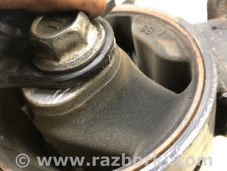 ФОТО Подушка двигателя нижняя для Toyota RAV-4 (15-18) Киев