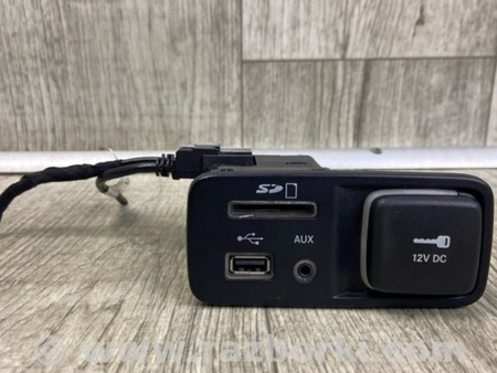 ФОТО USB адаптер для Jeep Cherokee (2014-) Киев