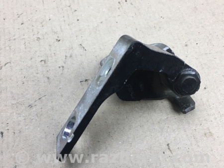 ФОТО Петля двери нижняя для Ford Focus 3 (01.2010 - 03.2018) Киев