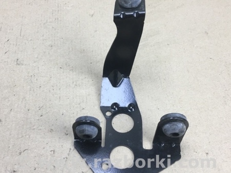 ФОТО Кронштейн для Ford Focus 3 (01.2010 - 03.2018) Киев