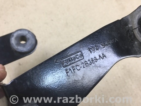 ФОТО Кронштейн для Ford Focus 3 (01.2010 - 03.2018) Киев