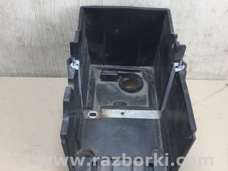 ФОТО Полка аккумулятора для Ford Focus 3 (01.2010 - 03.2018) Киев