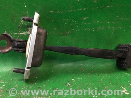 ФОТО Ограничитель двери для KIA SOUL PS Киев