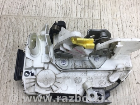 ФОТО Замок двери для Jeep Compass (06-15) Киев