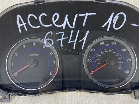 ФОТО Панель приборов для Hyundai ACCENT RB Киев