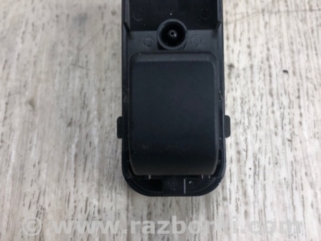 ФОТО Кнопка стеклоподьемника для Mazda 3 BM (2013-...) (III) Киев