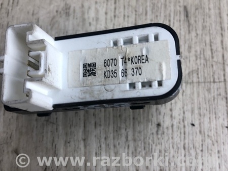 ФОТО Кнопка стеклоподьемника для Mazda 3 BM (2013-...) (III) Киев