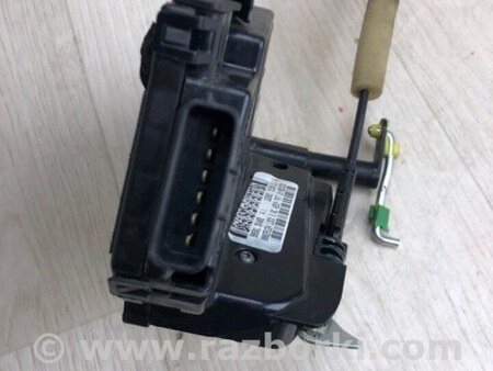 ФОТО Замок двери для Nissan Pathfinder R52 Киев