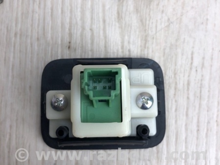 ФОТО Кнопка открывания багажника внутренняя для Nissan Pathfinder R52 Киев