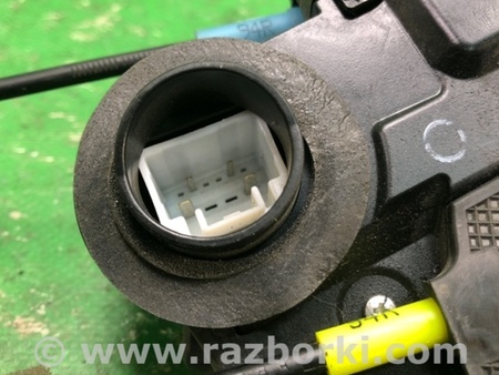 ФОТО Замок двери для Toyota 4Runner N250+ (2000-2020) Киев