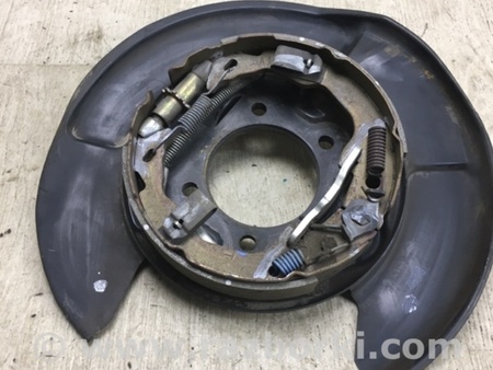 ФОТО Тормозной механизм для Toyota Camry 50 XV55 (04.2014-07.2018)  Киев