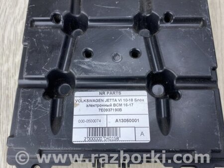 ФОТО Блок комфорта для Volkswagen Jetta USA (10-17) Киев