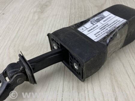 ФОТО Ограничитель двери для Volkswagen Jetta USA (10-17) Киев