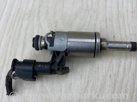 ФОТО Форсунка топливная для Volkswagen Jetta USA (10-17) Киев