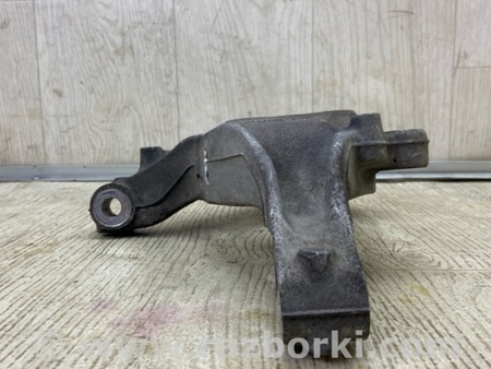 ФОТО Кулак поворотный для Ford Fusion USA 2 поколение (12-15) Киев