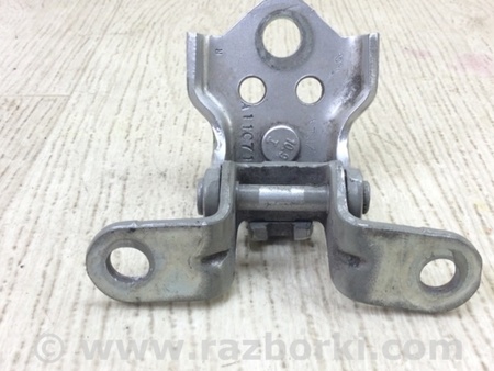 ФОТО Петля двери нижняя для Ford Fiesta Mk6 (2008-2017) Киев