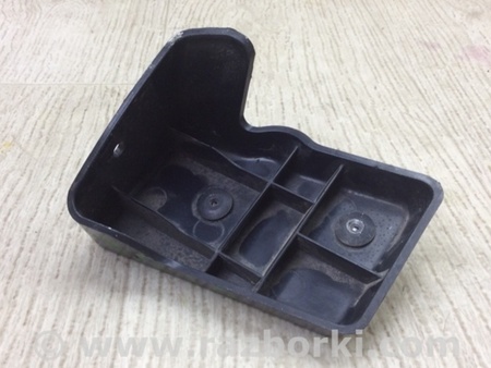 ФОТО Кронштейн бампера для Ford Fiesta Mk6 (2008-2017) Киев
