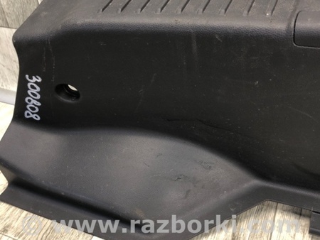 ФОТО Накладка на порог багажника для Ford Fiesta Mk6 (2008-2017) Киев
