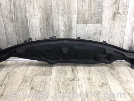 ФОТО Пластик под лобовое стекло (Жабо) для Ford Fiesta Mk6 (2008-2017) Киев