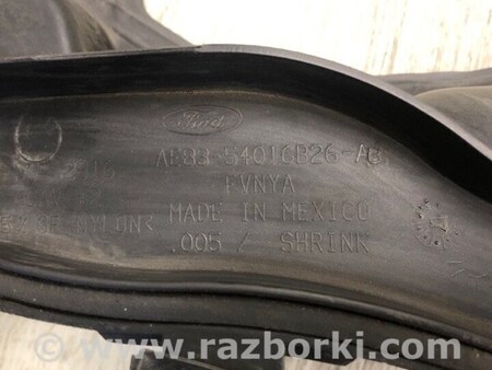 ФОТО Пластик под лобовое стекло (Жабо) для Ford Fiesta Mk6 (2008-2017) Киев