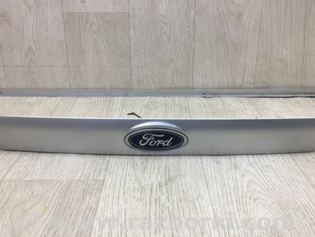 ФОТО Накладка крышки багажника для Ford Fiesta Mk6 (2008-2017) Киев