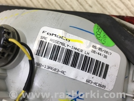 ФОТО Фонарь задний внутренний для Ford Fiesta Mk6 (2008-2017) Киев
