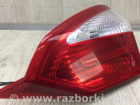 ФОТО Фонарь задний внутренний для Ford Fiesta Mk6 (2008-2017) Киев