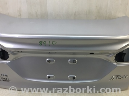 ФОТО Крышка багажника для Ford Fiesta Mk6 (2008-2017) Киев