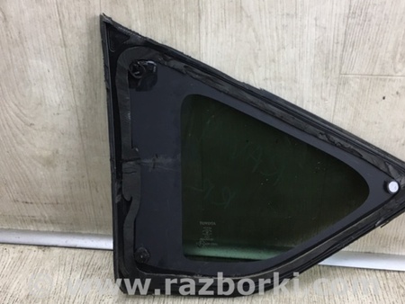 ФОТО Стекло в кузов для Toyota RAV-4 (15-18) Киев