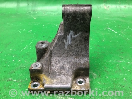 ФОТО Кронштейн генератора для Toyota RAV-4 (15-18) Киев