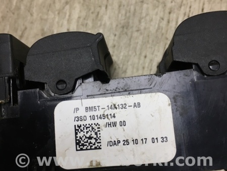 ФОТО Блок управления стеклоподъемником для Ford Focus 3 (01.2010 - 03.2018) Киев
