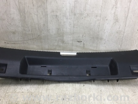 ФОТО Накладка панели багажника внутренняя для Volkswagen Jetta USA (10-17) Киев