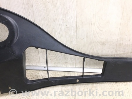 ФОТО Пластик под лобовое стекло (Жабо) для Ford Focus 3 (01.2010 - 03.2018) Киев