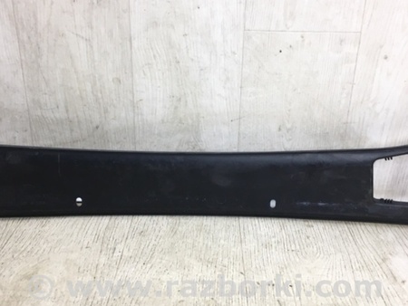 ФОТО Пластик под лобовое стекло (Жабо) для Ford Focus 3 (01.2010 - 03.2018) Киев