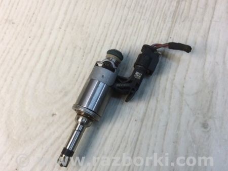 ФОТО Форсунка топливная для Volkswagen Jetta USA (10-17) Киев