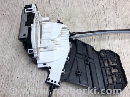 ФОТО Замок двери для Jeep Cherokee (2014-) Киев