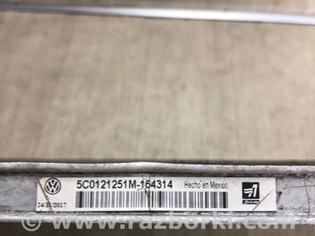 ФОТО Радиатор основной для Volkswagen Jetta USA (10-17) Киев