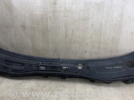 ФОТО Пластик под лобовое стекло (Жабо) для Mazda 3 BM (2013-...) (III) Киев